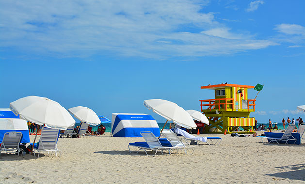 BB-A-Day-In-South-Beach-Miami-Umbrellas