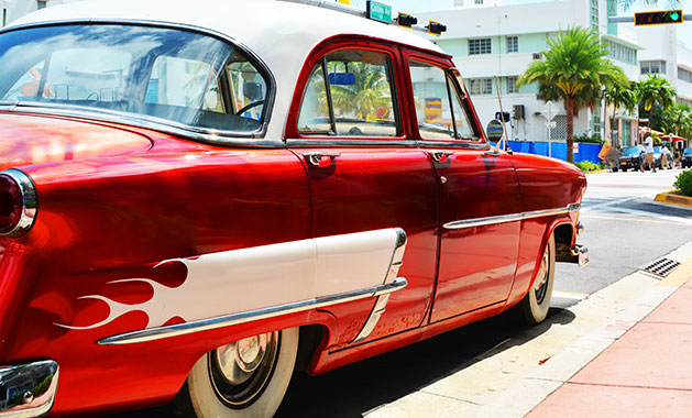 BB-A-Day-in-South-Beach-Miami-Red-Car