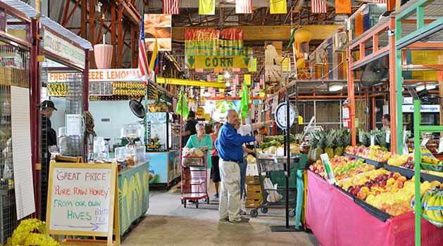Attractions in Hollywood Beach - Yellow Green Farmers Market